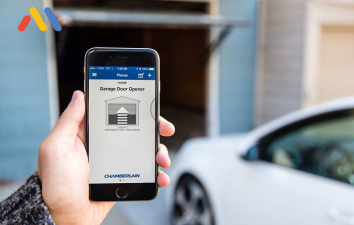 Điều Khiển Cửa Cuốn Bằng Điện Thoại: Xu Hướng Mới Trong Quản Lý An Ninh