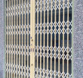 CỬA KÉO ĐÀI LOAN KHÔNG LÁ MÀU KEM - ĐỘ DÀY 1LY